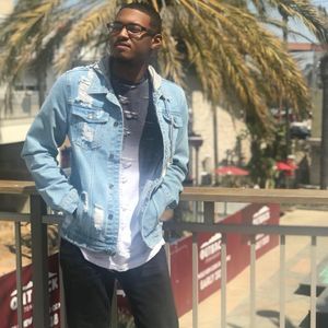 Meet your Posher, Ty